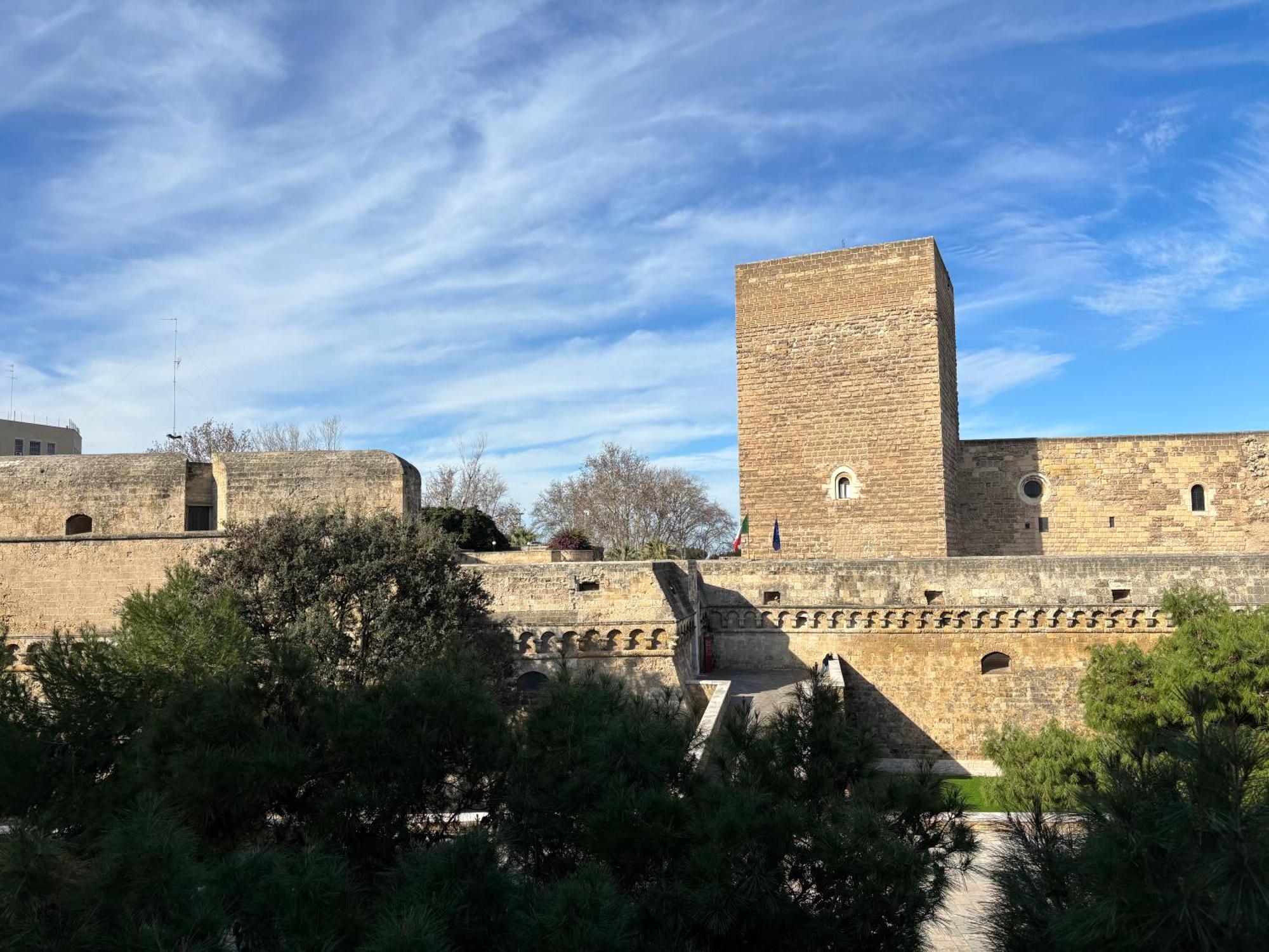 Castle Apartment Bari Exterior photo